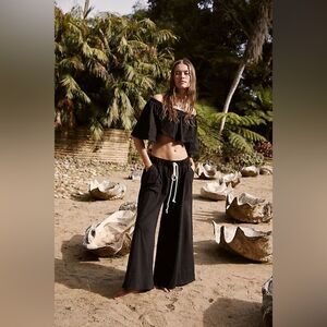 NWOT FP Beach Free People Lacey Set in Black